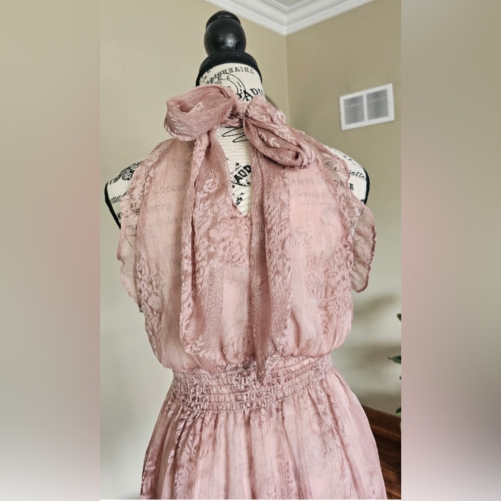 SOPHIE MAX- Elegant Pink Halter Dress - Picture 4 of 5